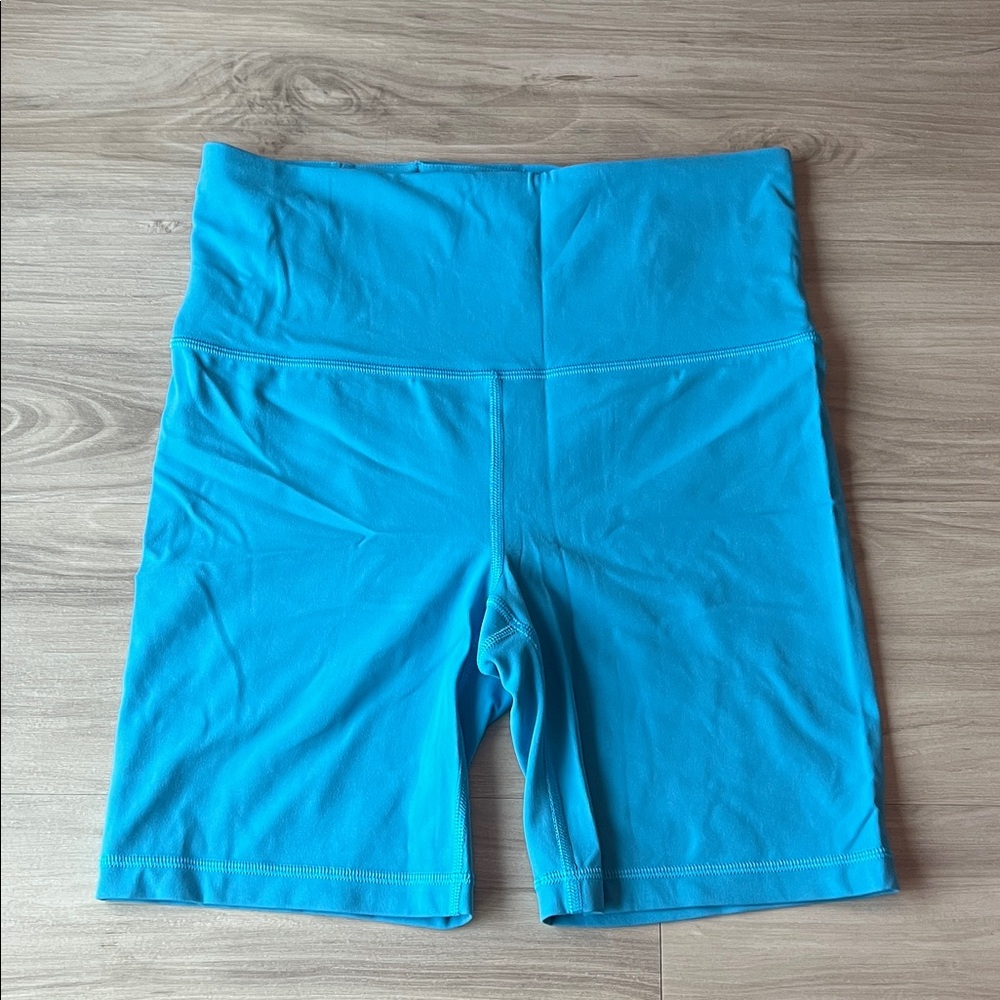 Athleta ULTRA HIGH RISE ELATION 7” Short Vibrant Blue